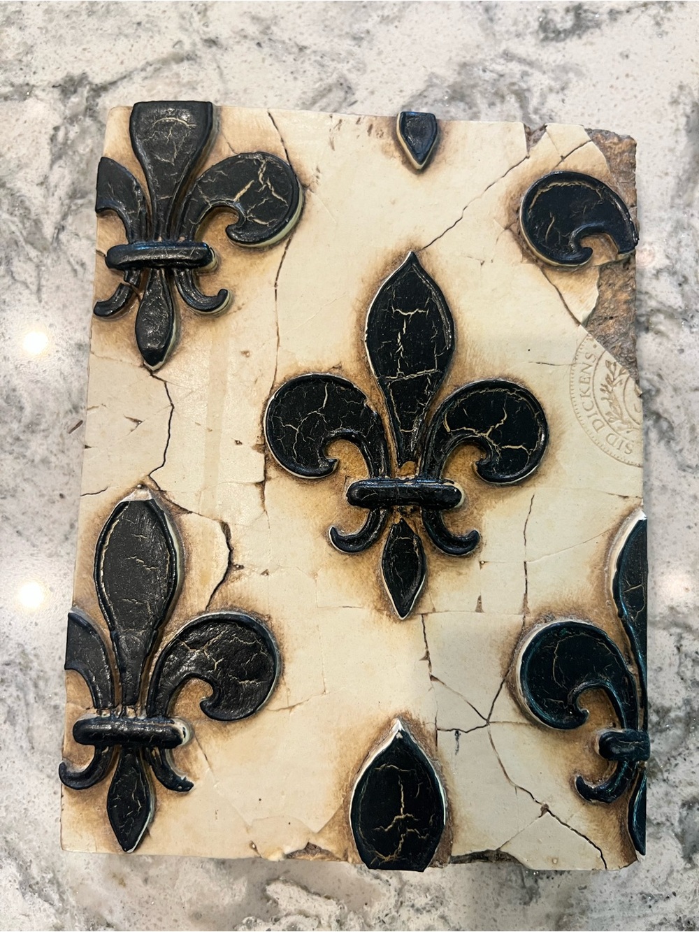 Sid Dicken Memory Block Fleur-de-Lis Wall Plaque - Black on Cream - Unbranded